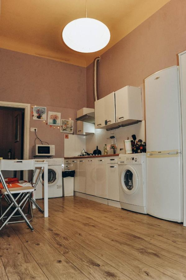 Hostel Motion Cracovie Extérieur photo