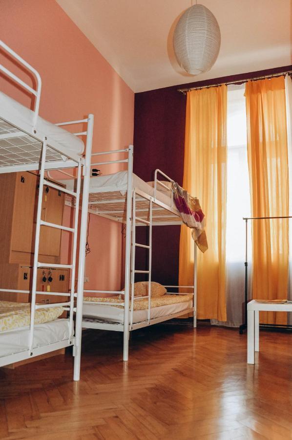 Hostel Motion Cracovie Extérieur photo